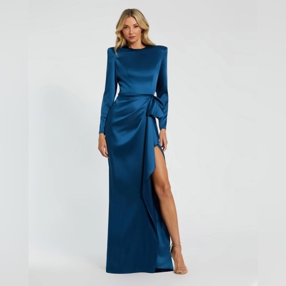 IEENA FOR MAC DUGGAL 26676 NWT Dark Blue Long Sleeve Structured Bow Draped Gown - Picture 1 of 11
